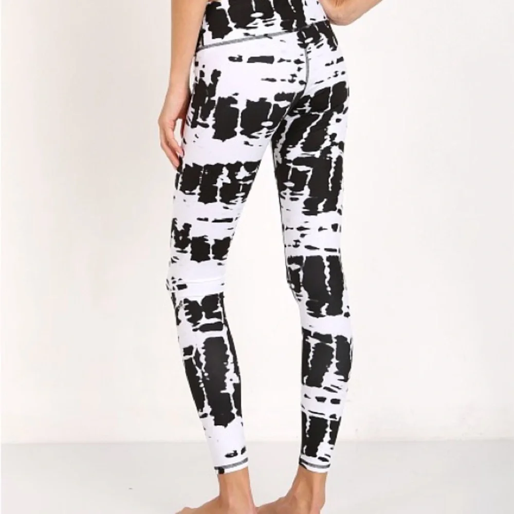 Alo Yoga Airbrush Legging Tie Dye High Waisted Sculpting Yoga Pants Size XS